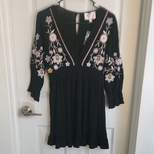 Francesca's Audrey Parks Embroidered Lightweight Dress